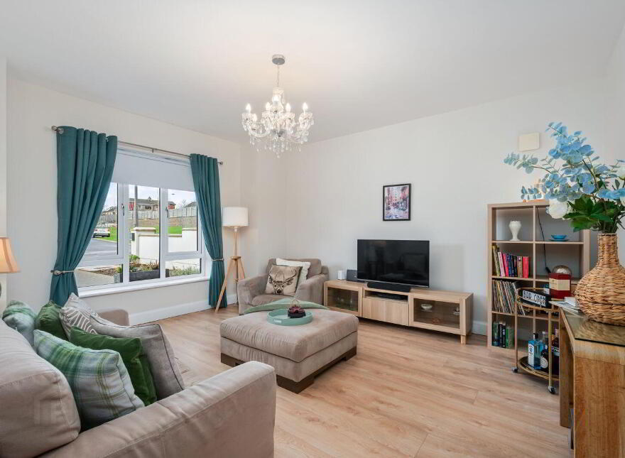 4 East Avenue, Mill Farm, Carrigaline, P43AD70