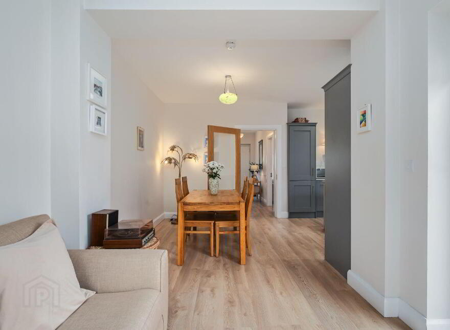 4 East Avenue, Mill Farm, Carrigaline, P43AD70