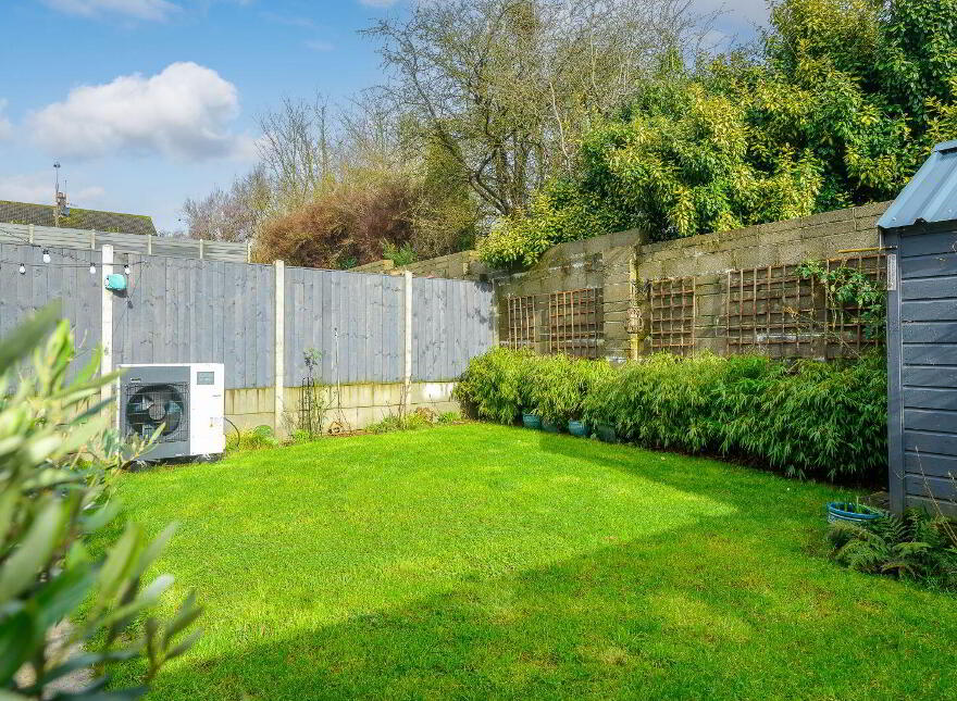 4 East Avenue, Mill Farm, Carrigaline, P43AD70