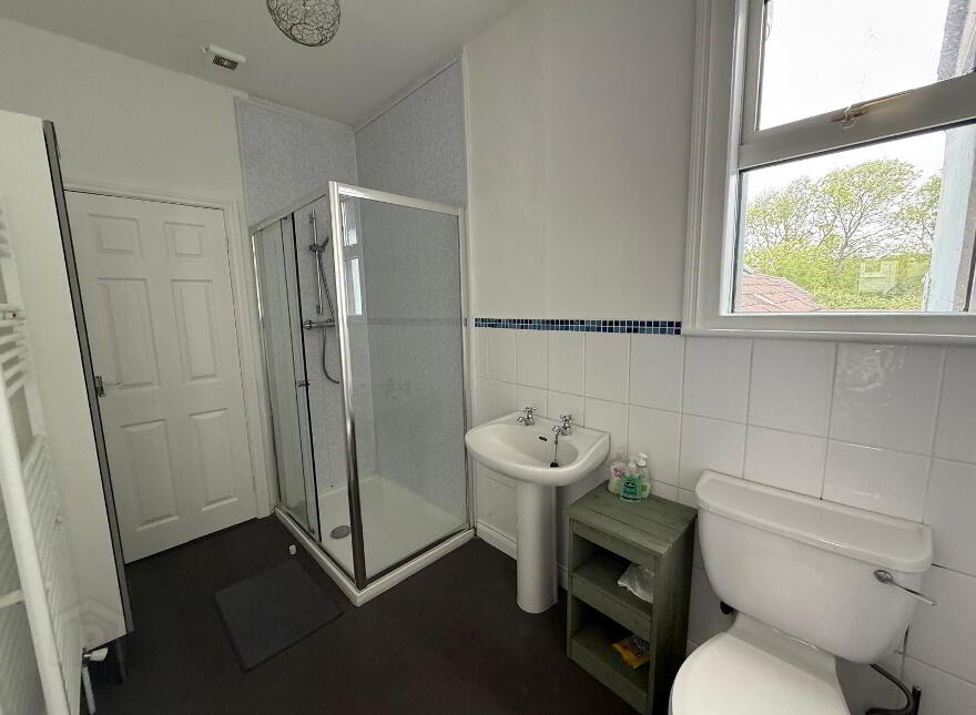 33 Coleraine Road, Portstewart, BT55 7HP
