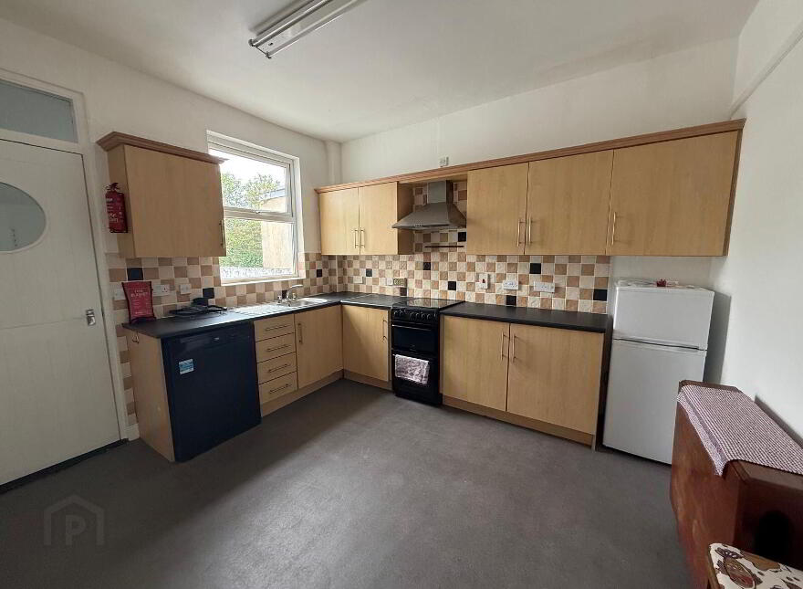 33 Coleraine Road, Portstewart, BT55 7HP