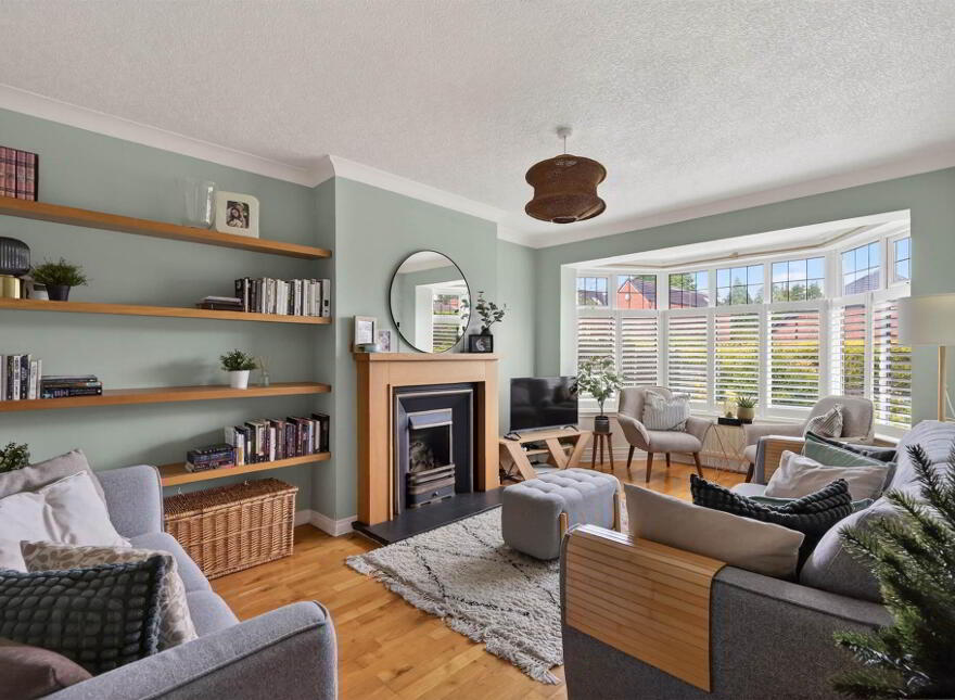 51 Kingsway Park, Gilnahirk, Belfast, BT5 7EW