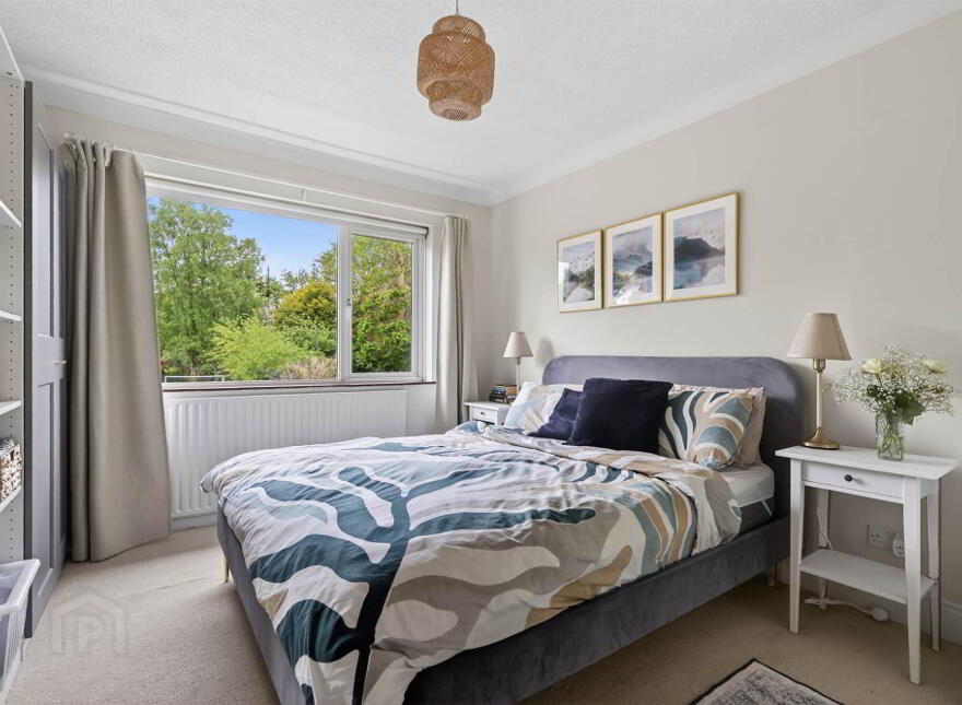 51 Kingsway Park, Gilnahirk, Belfast, BT5 7EW
