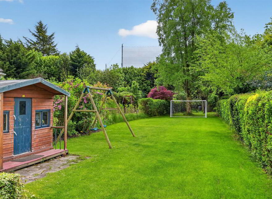 51 Kingsway Park, Gilnahirk, Belfast, BT5 7EW
