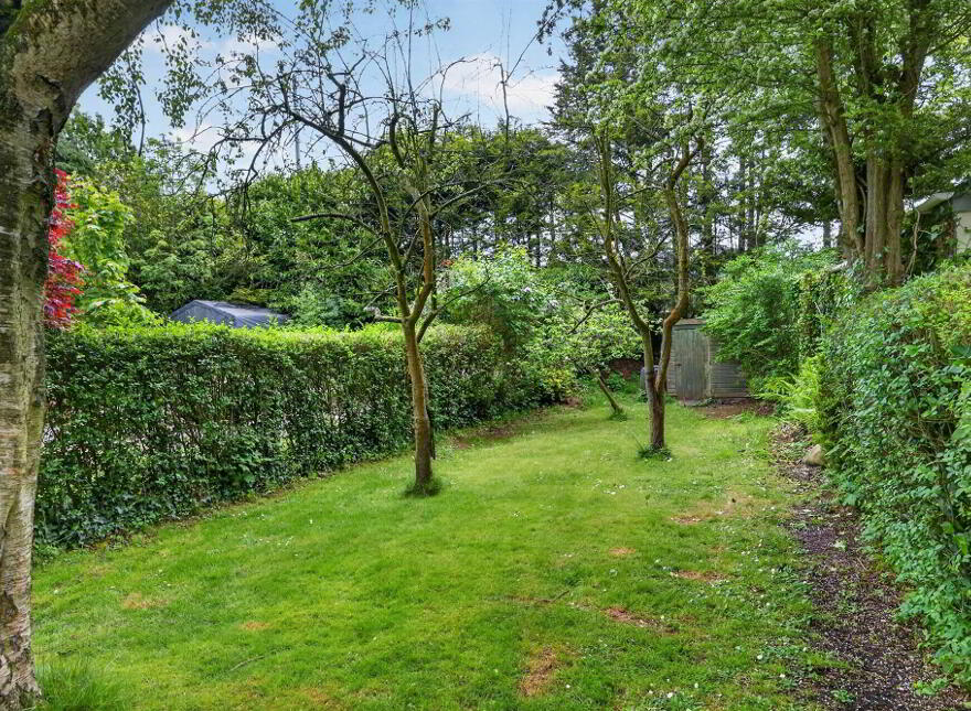 51 Kingsway Park, Gilnahirk, Belfast, BT5 7EW