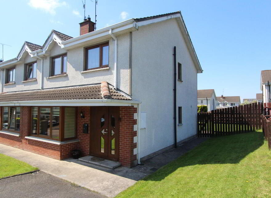 51 Knocktornagh, Castleblayney, A75A728