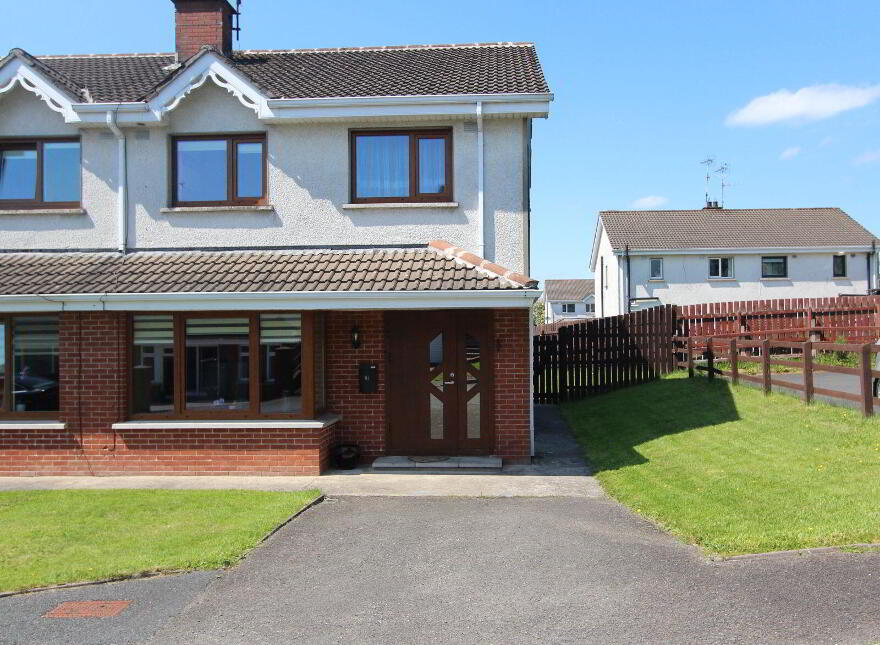 51 Knocktornagh, Castleblayney, A75A728