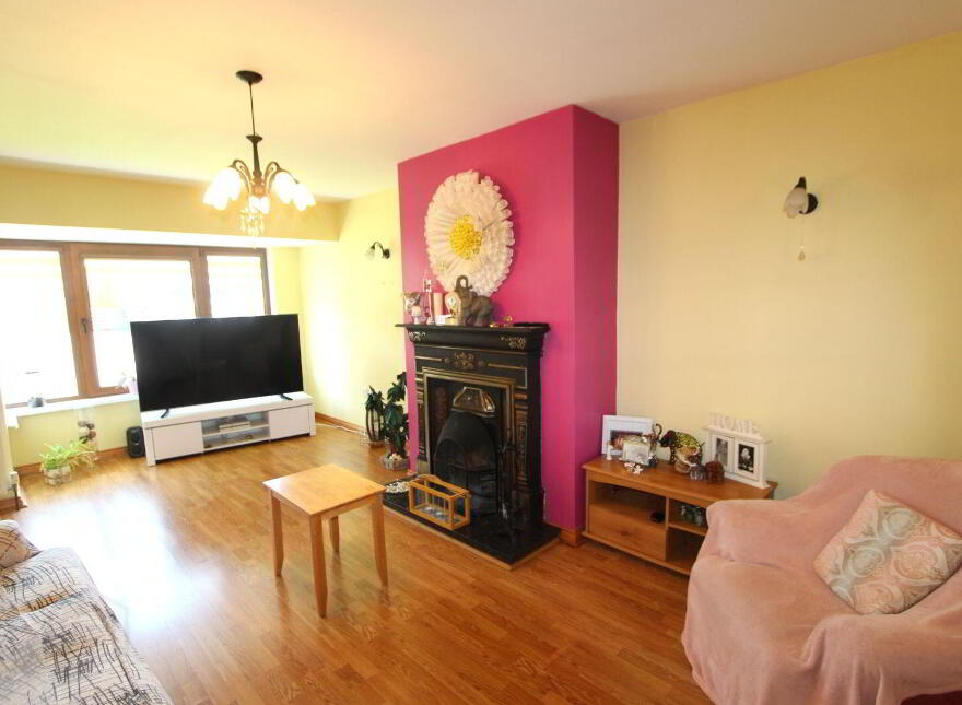 51 Knocktornagh, Castleblayney, A75A728