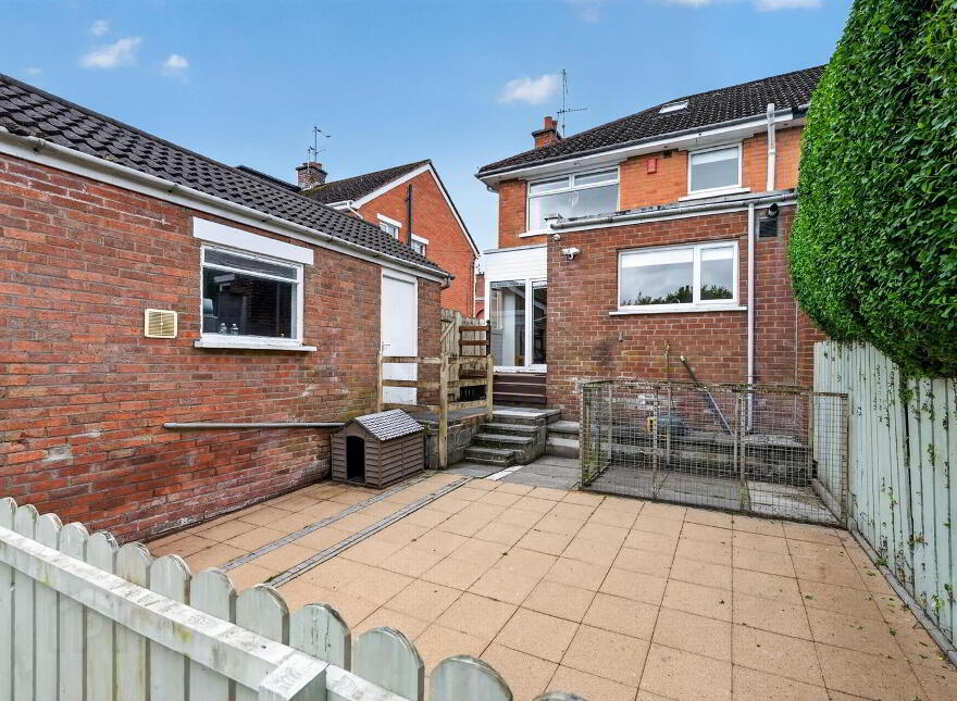 36 Sharman Road, Belfast, BT9 5FX