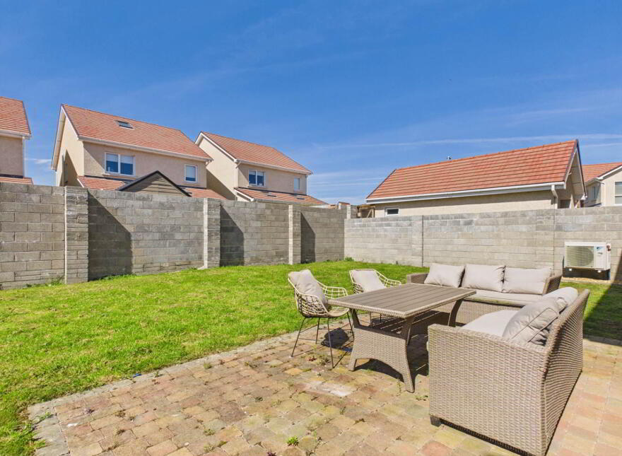 53 Cliffside, Tramore, X91Y3XD