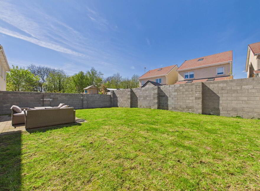 53 Cliffside, Tramore, X91Y3XD