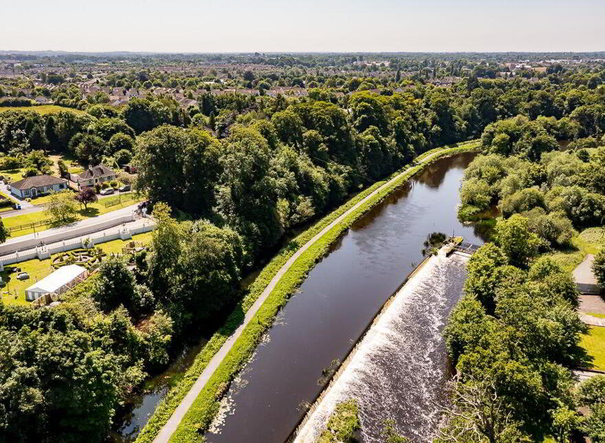 Woodboyne, Boyne Road, Navan, C15W8X6