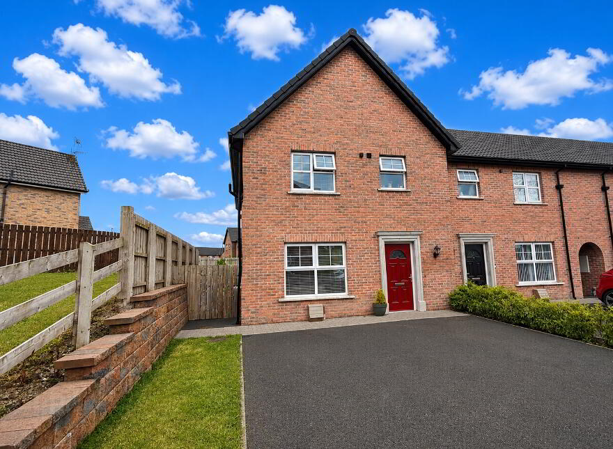 1 Lambrook Rise, Omagh, BT78 5ST