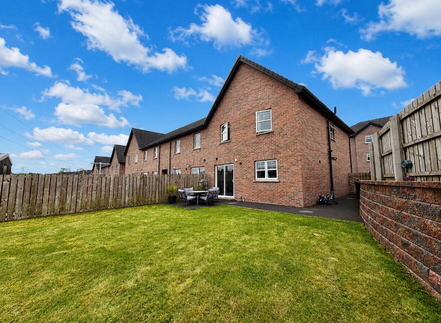 1 Lambrook Rise, Omagh, BT78 5ST