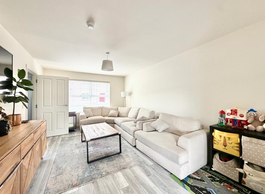 1 Lambrook Rise, Omagh, BT78 5ST