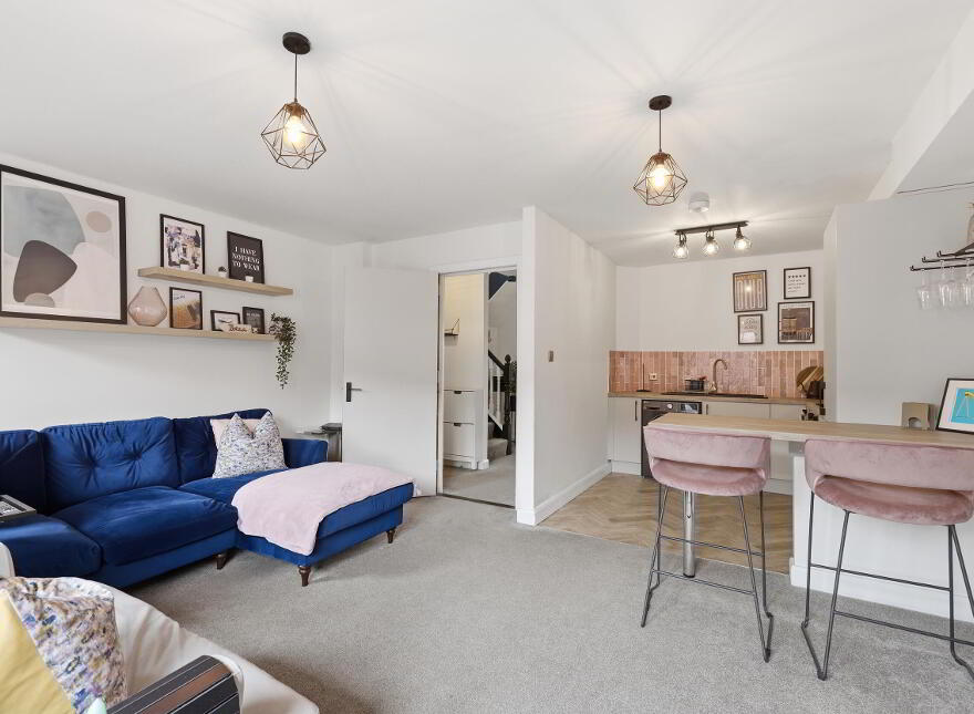 Apt 25, Elmwood Building, Old Bakers Court, Belfast, BT6 8QU