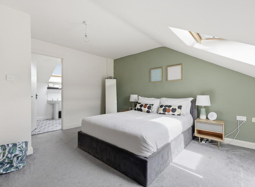 Apt 25, Elmwood Building, Old Bakers Court, Belfast, BT6 8QU