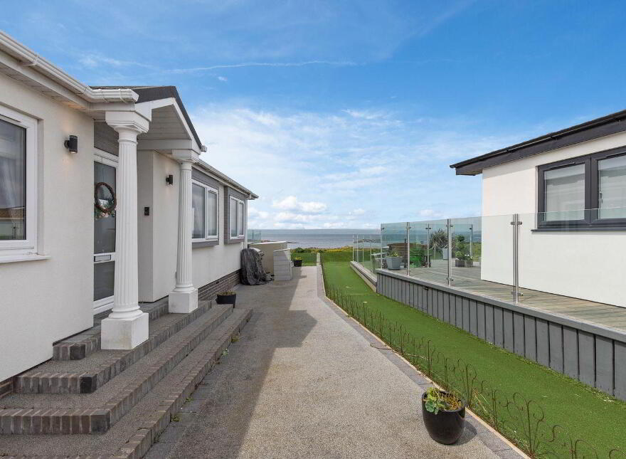 35 Seahaven Crescent, Groomsport, Bangor, BT19 6PR