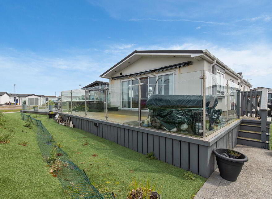 35 Seahaven Crescent, Groomsport, Bangor, BT19 6PR