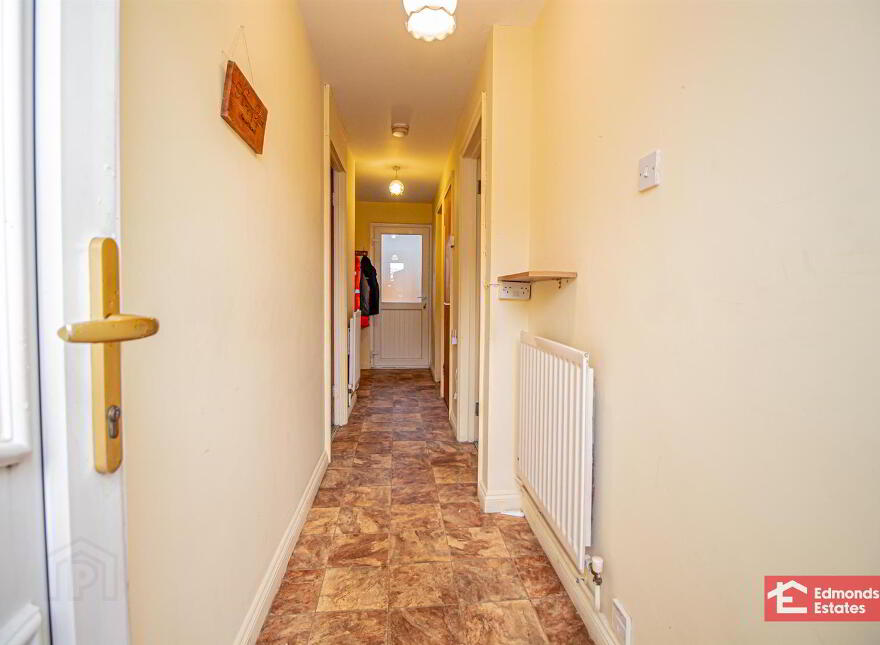 28 Ballymena Road, Ahoghill, Ballymena, BT42 1JX