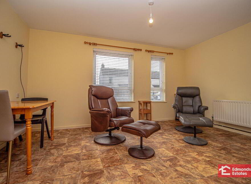28 Ballymena Road, Ahoghill, Ballymena, BT42 1JX