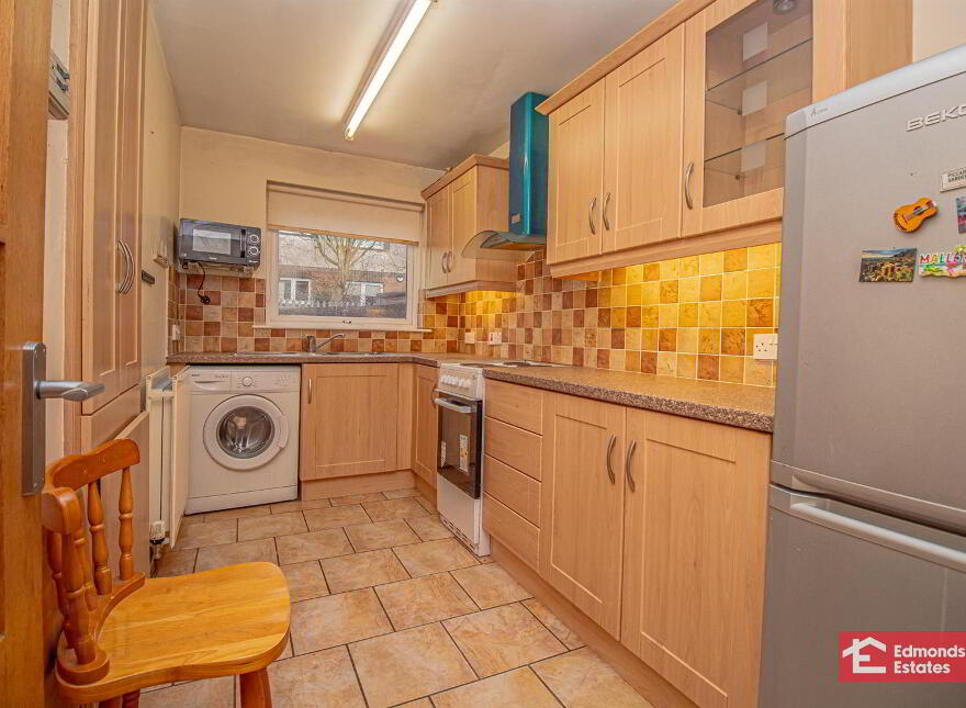 28 Ballymena Road, Ahoghill, Ballymena, BT42 1JX