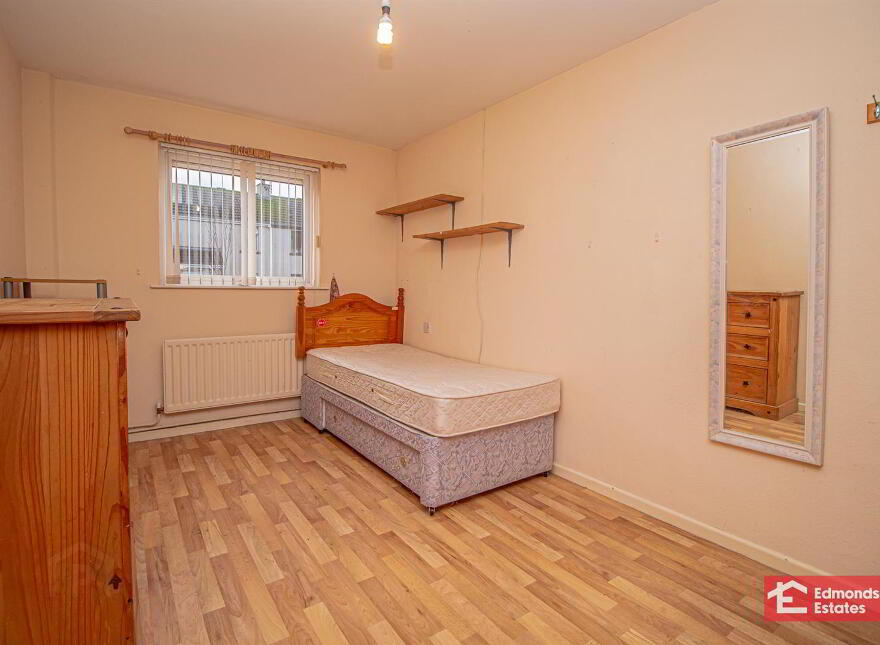 28 Ballymena Road, Ahoghill, Ballymena, BT42 1JX