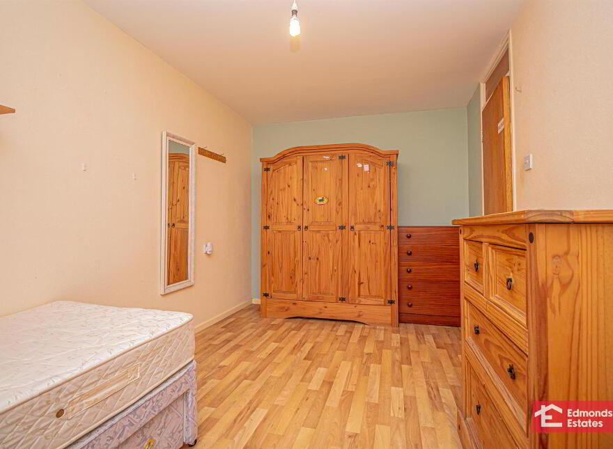 28 Ballymena Road, Ahoghill, Ballymena, BT42 1JX