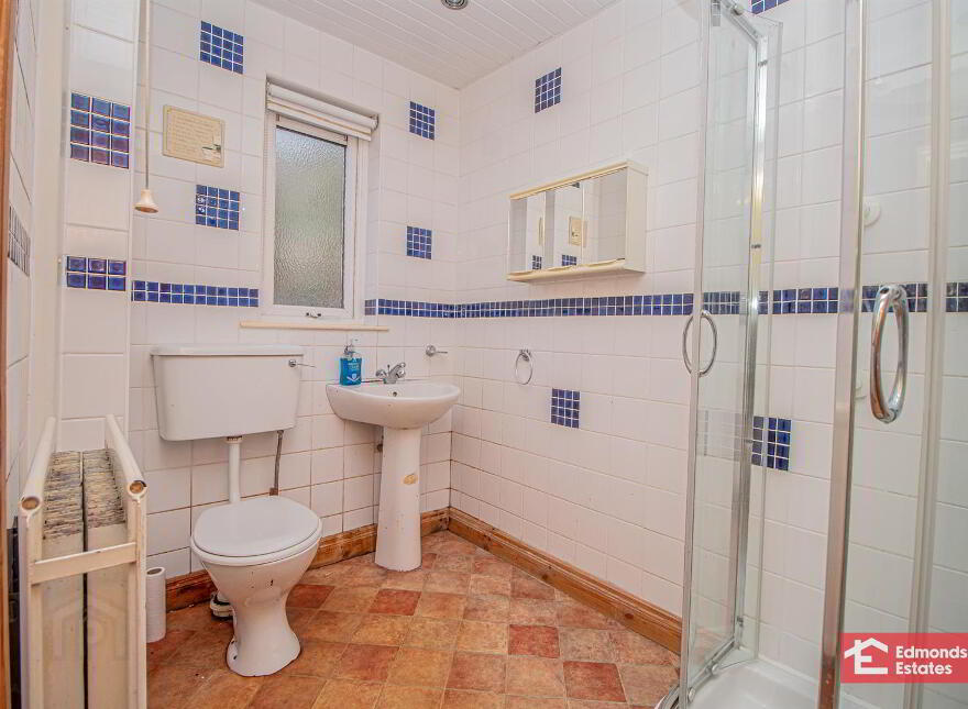 28 Ballymena Road, Ahoghill, Ballymena, BT42 1JX