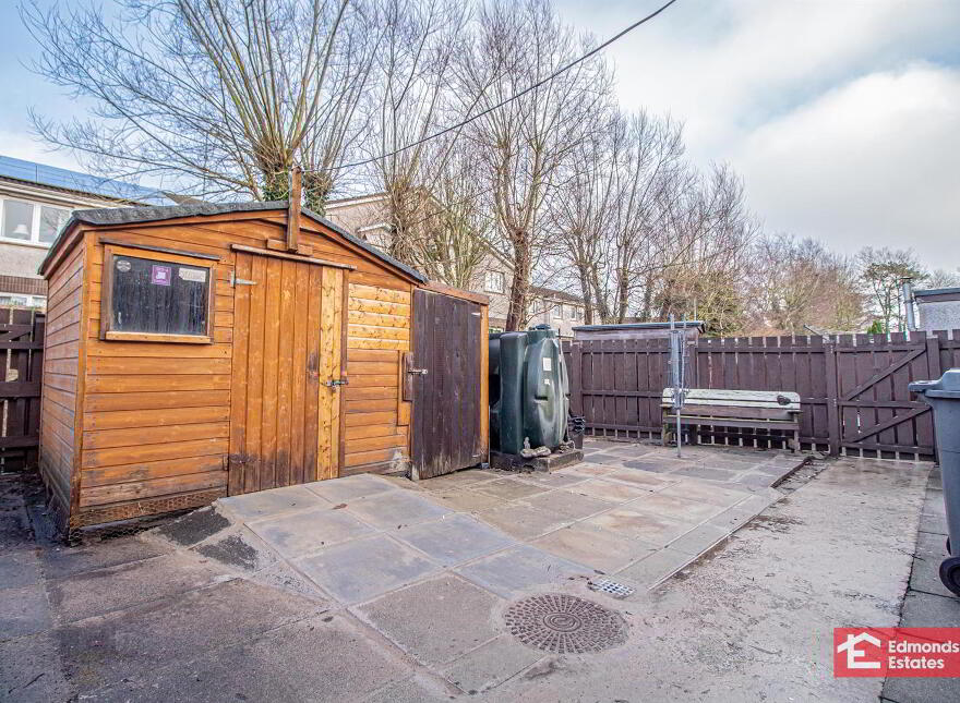 28 Ballymena Road, Ahoghill, Ballymena, BT42 1JX