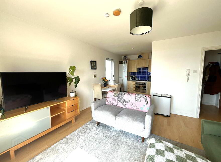 56 Bates Park, Greenisland, Carrickfergus, BT38 8TS