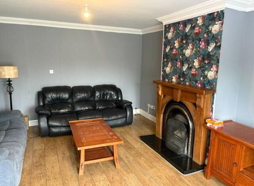 7 Cherryvale, Ballyhaunis, F35Y897