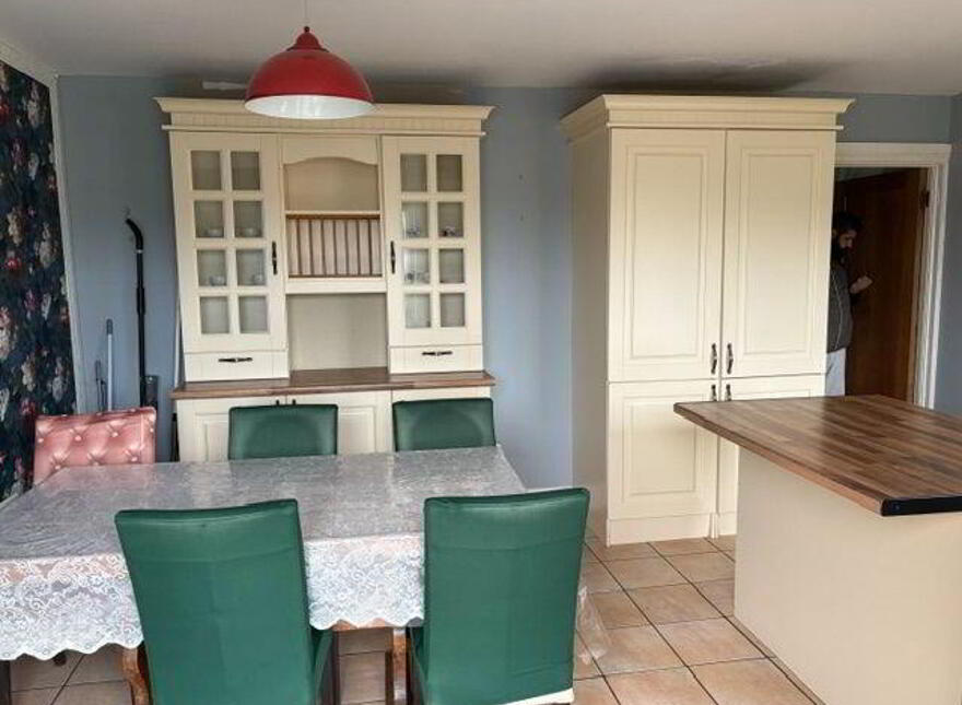7 Cherryvale, Ballyhaunis, F35Y897