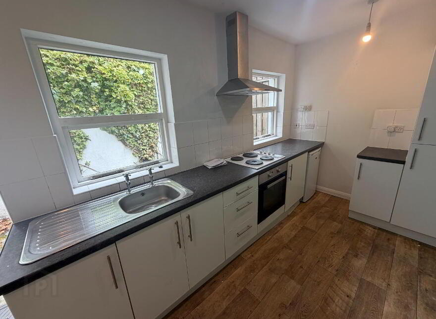 14 Benvarden Avenue, Derry, BT47 2AS