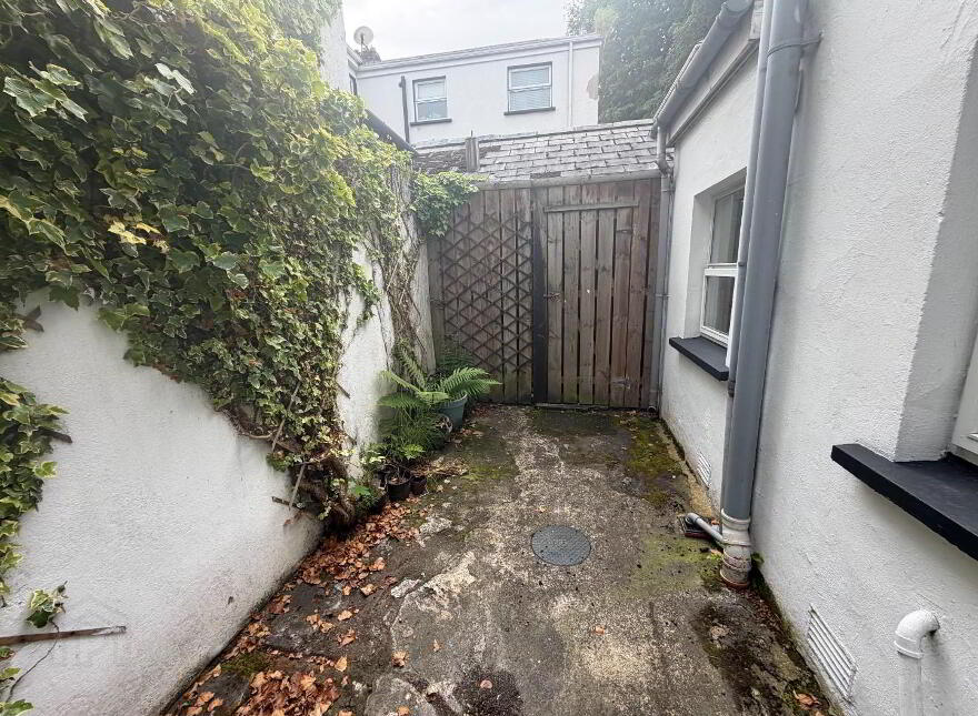 14 Benvarden Avenue, Derry, BT47 2AS