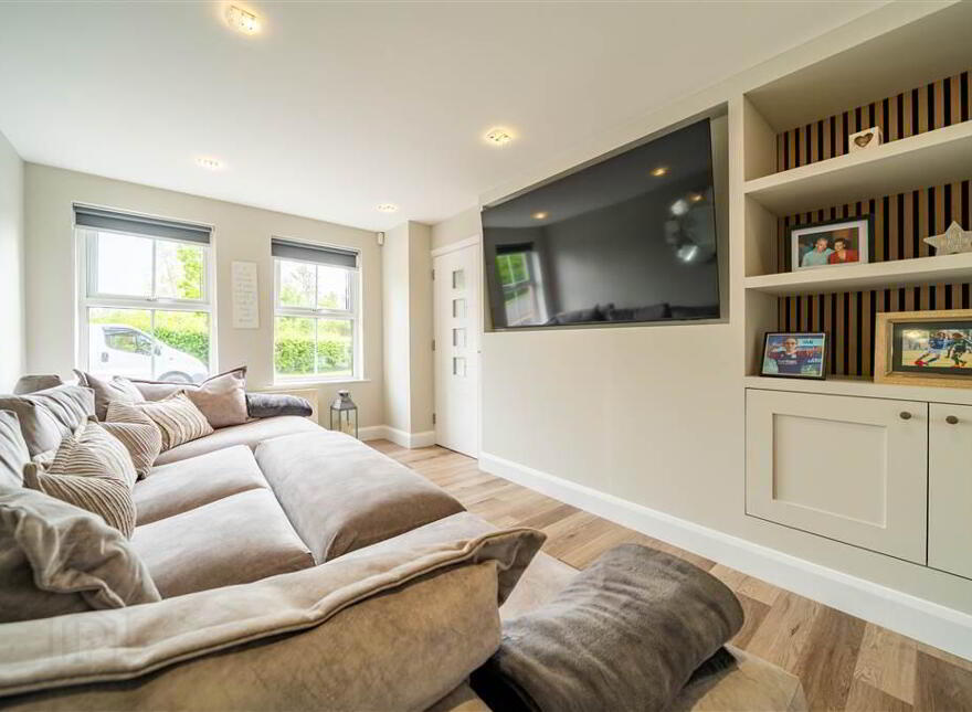 27 Cornmill Avenue, Millisle, BT22 2GN
