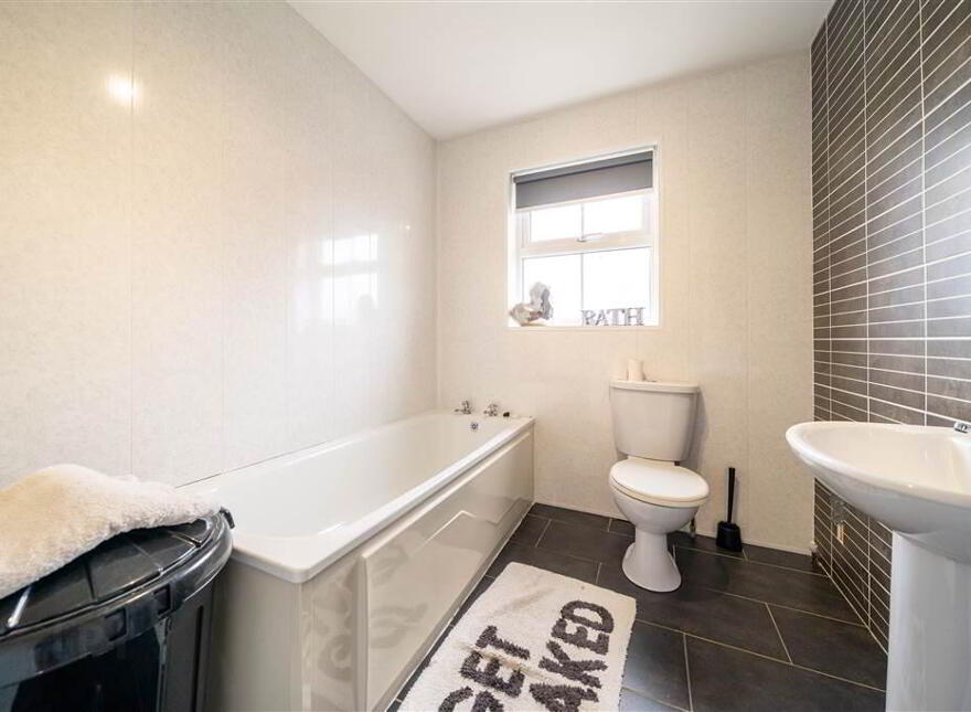 27 Cornmill Avenue, Millisle, BT22 2GN