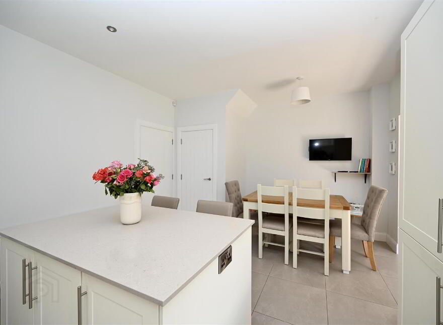 9 Brooke Hall Mews, Belfast, BT8 6WW