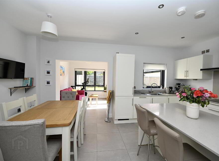 9 Brooke Hall Mews, Belfast, BT8 6WW