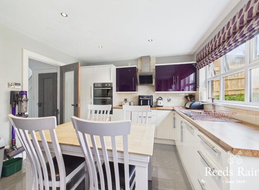 31 Ashvale Drive, Royal Hillsborough, BT26 6DN