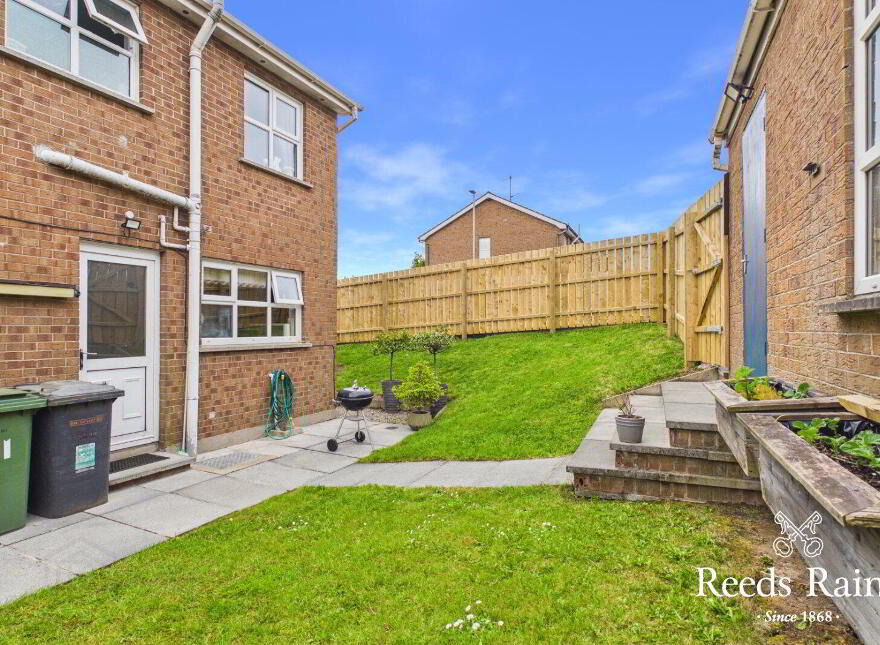 31 Ashvale Drive, Royal Hillsborough, BT26 6DN