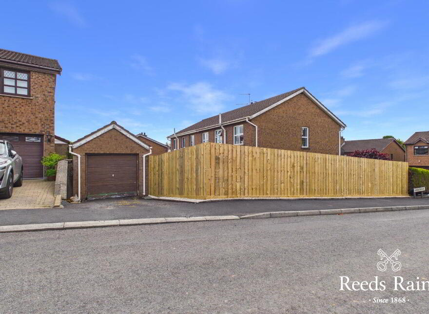 31 Ashvale Drive, Royal Hillsborough, BT26 6DN