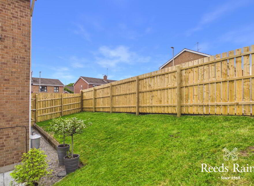 31 Ashvale Drive, Royal Hillsborough, BT26 6DN