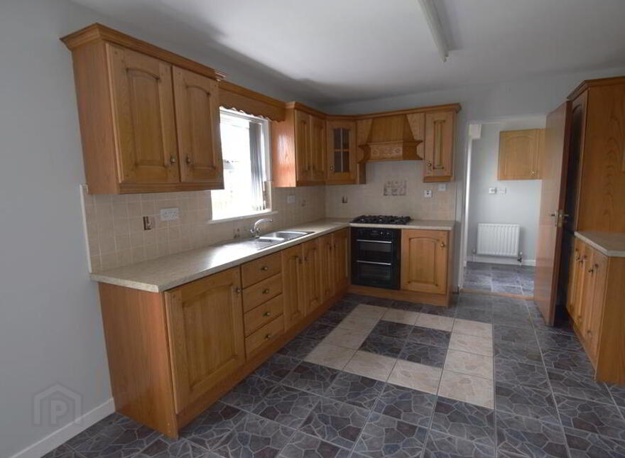 16 Glen Patrick, Donegal Road, Ballybofey, F93FW22