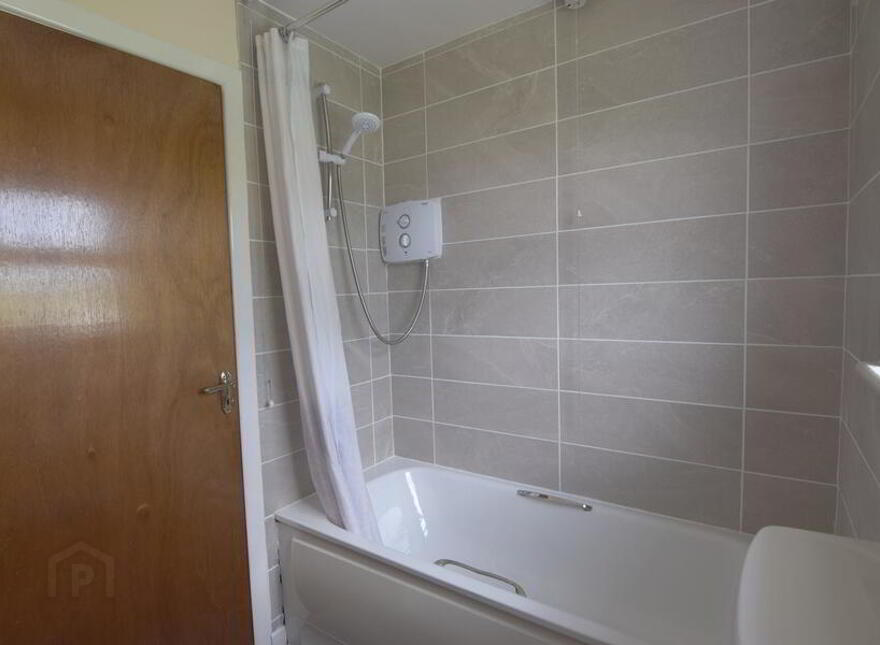 16 Glen Patrick, Donegal Road, Ballybofey, F93FW22