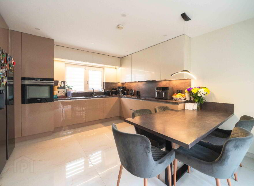 1 Dunloe Avenue, Windtown, Navan, C15YDV5
