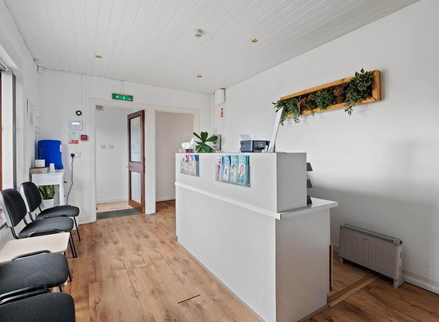 Letterkenny Chiropractic Clinic, Glencar Road, Letterkenny, F92YT95