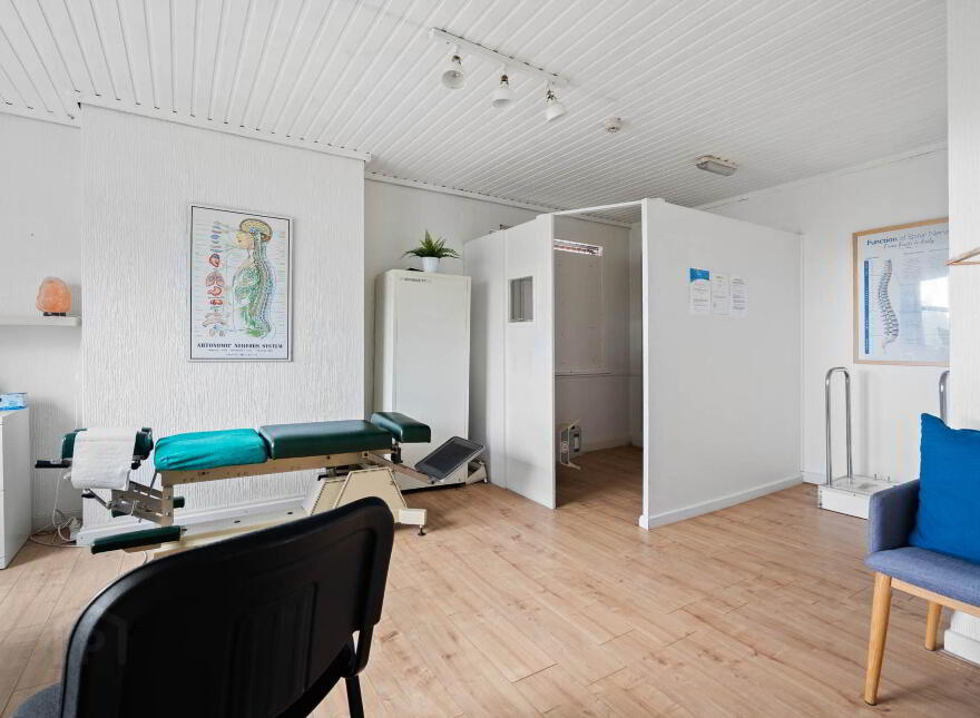 Letterkenny Chiropractic Clinic, Glencar Road, Letterkenny, F92YT95