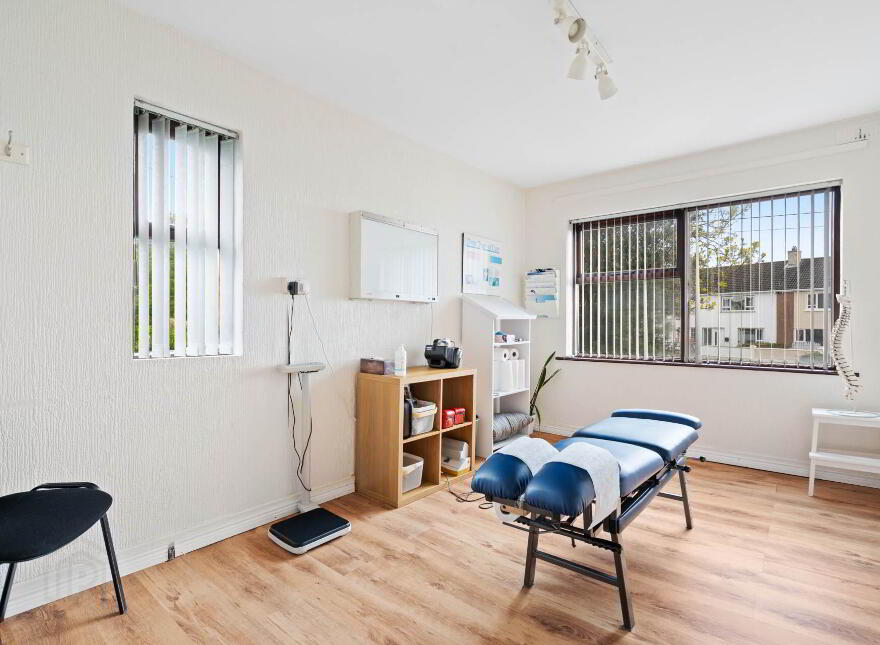 Letterkenny Chiropractic Clinic, Glencar Road, Letterkenny, F92YT95