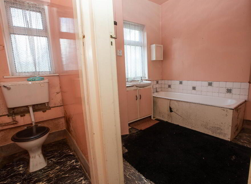 12 Shimna Vale, Newcastle, BT33 0EF